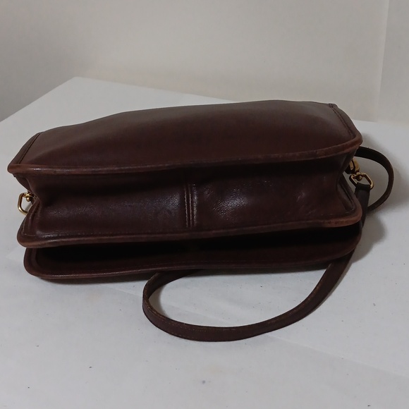 COACH Vintage RIDGFIELD *ORIGINAL* Brown Shoulder or Crossbody Bag - Picture 11 of 11